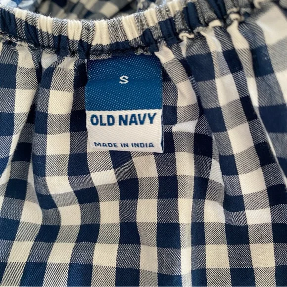 Old Navy black and white Checkered Blouse - Picture 7 of 9